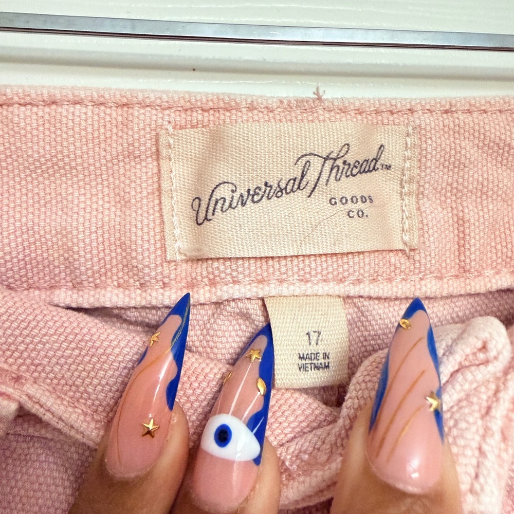 Universal Thread Blush Pink Barrel Jeans - Picture 3 of 4